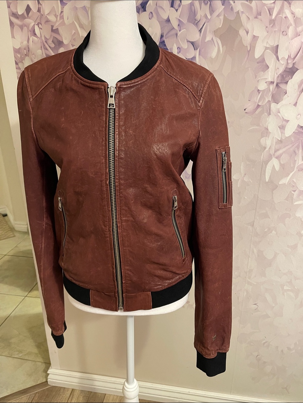 Soia & Kyo Burgundy Distressed Genuine Leather Bomber Jacket size S/P